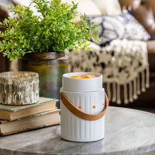 Load image into Gallery viewer, Leather Handle Illumination Fragrance Warmer
