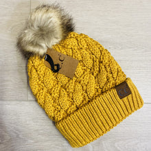 Load image into Gallery viewer, Ribbed Cable Knit Lined Beanie with Fur Pom YJ2021

