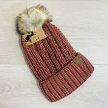 Load image into Gallery viewer, Fuzzy Lined Fur Pom Beanie YJ820
